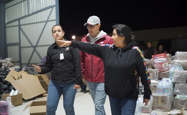 Junto a Edda Vite, el DIF trabaja «con el corazón por delante» para auxiliar a damnificados en Pachuca / @JorgeAlbertoR @DIF_Pachuca